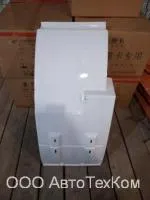 Брызговик передний пластмассовый правый F3000 белый DZ13241230414