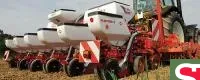 Сеялка пневматическая Kuhn Planter 3, 6 м, 12 рядков, Открывающие диски