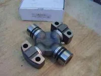 Крестовина на Komatsu D65E-12 14X-11-11100/14X-11-1120
