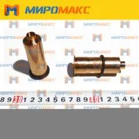 LR010109, Гильза(стакан) форсунки YTO