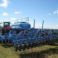 Посевные комплексы Lemken Янтарь 12